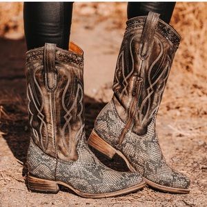 Freebird Zion Leather Cowboy Boot - Olive Green Size 8